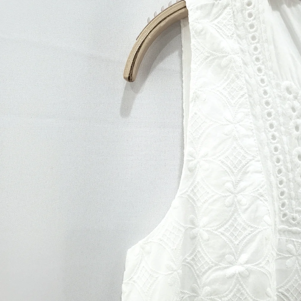 NEW Talbots Embroidered Eyelet Sheath Sleeveless White Dress sz 6P - Picture 7 of 16